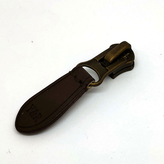 Factory Custom 2019 Nylon Zipper Slider with Lock Newly Zipper Slider And Puller 