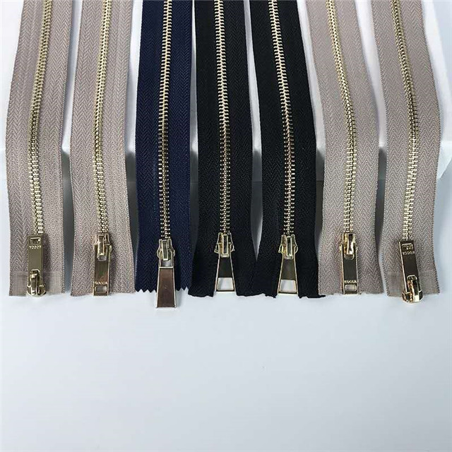 Manufacturer Direct Brass Self-locking Zipper Nylon Closure Metal Zipper for Cloth